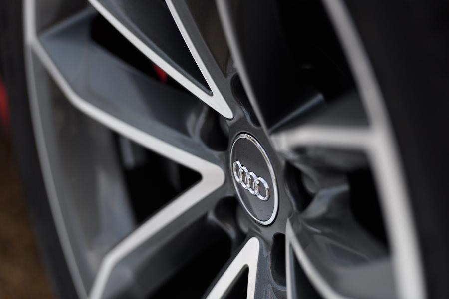 Колеса Audi S5 Coupe 2016 года  (UK) (фото 30 из 41)
